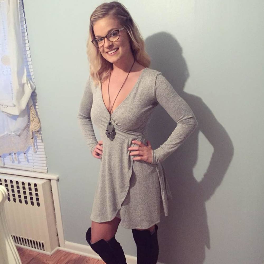 Meet your Posher, Dana